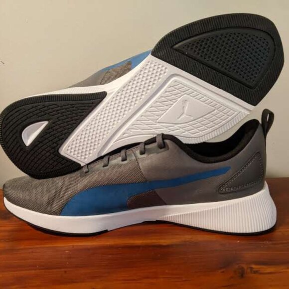 Puma Flyer Sneakers - Picture 4 of 6